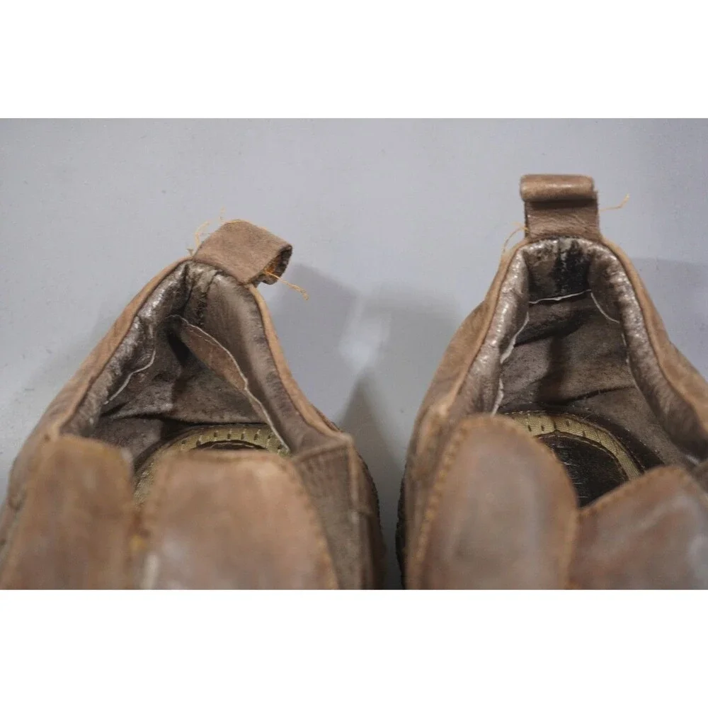 Born Brown Leather Slip On Comfort Loafers Men's 11.5 M M6621 Shoes Tire Tread